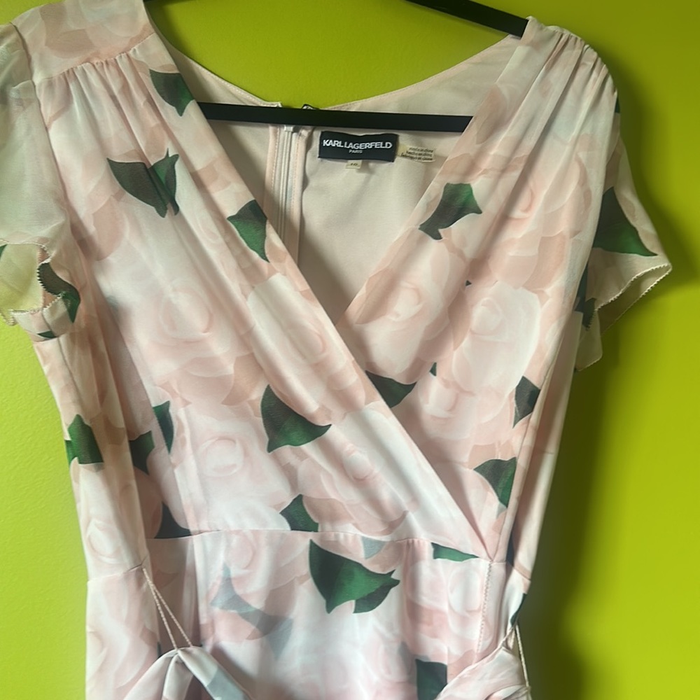 Karl Langerfwld dress 💕 💚 -Sz8